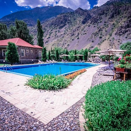 Chatcal Mountains Resort Burchmulla Exterior photo
