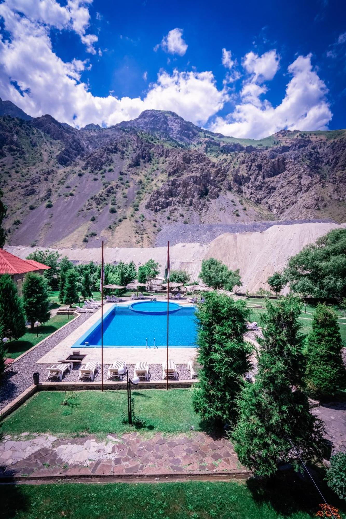 Chatcal Mountains Resort Burchmulla Exterior photo