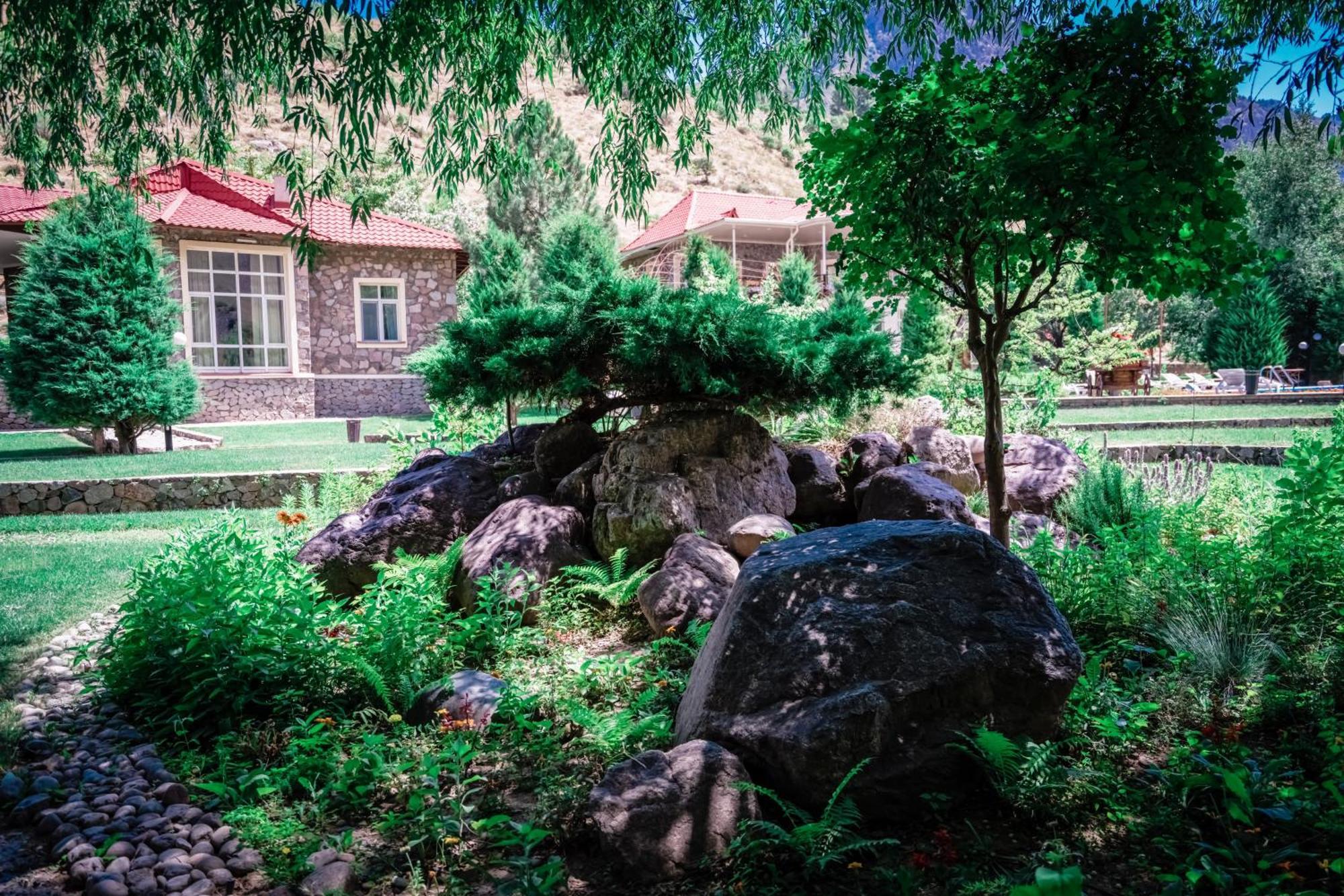 Chatcal Mountains Resort Burchmulla Exterior photo
