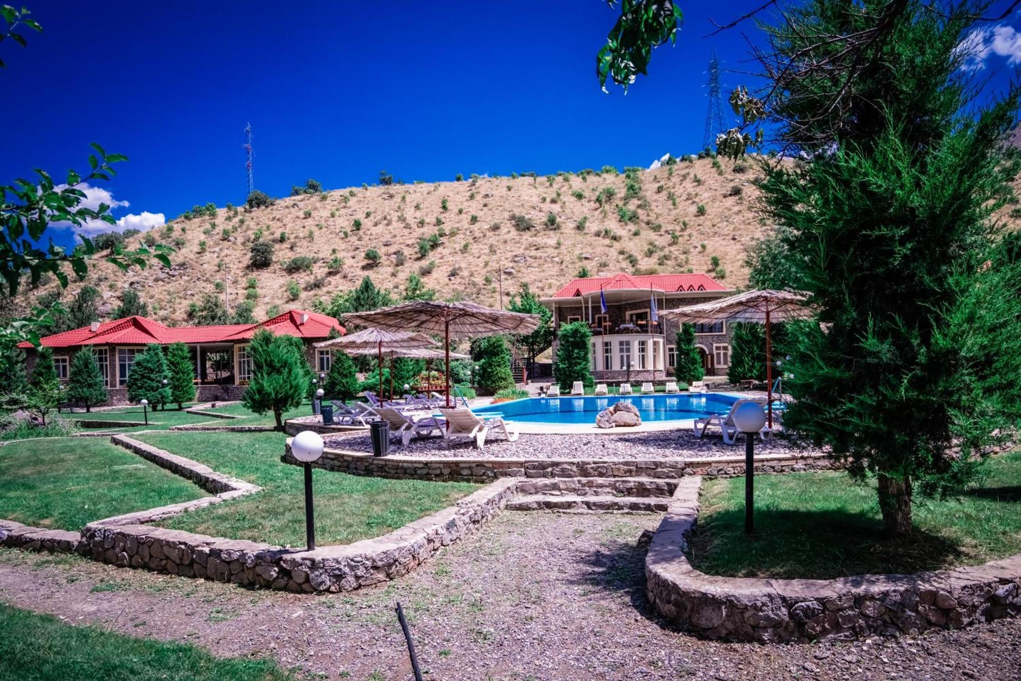 Chatcal Mountains Resort Burchmulla Exterior photo